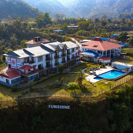 Sunshine Resort Pokhara Eksteriør billede